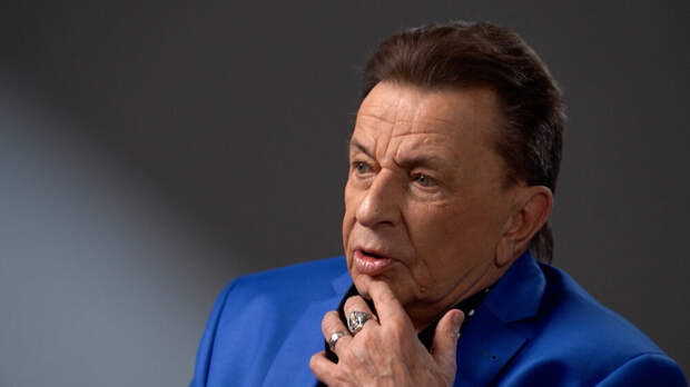 «Хотела, чтобы напросился»: Хоралов пояснил, почему не стал работать с Пугачевой