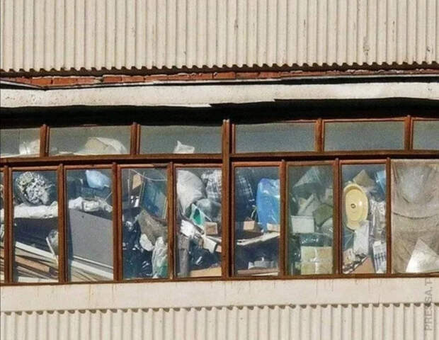 Балконы,хлам рухлядь Вид из окна, Хлам, Длиннопост