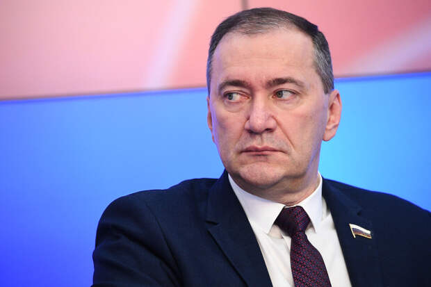 Депутат Белик назвал подачками военную помощь Британии Украине