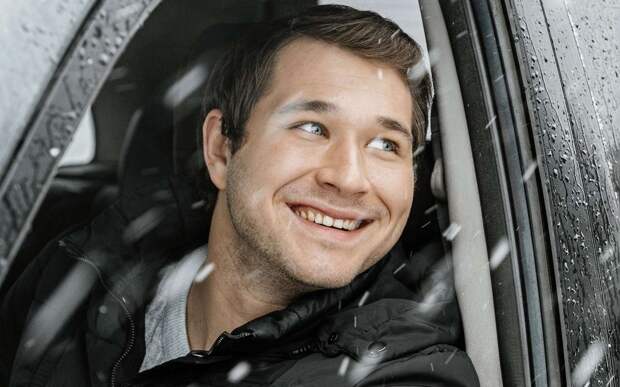 Названы важные особенности эксплуатации электромобиля в условиях суровой зимы