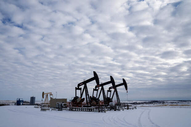 Мировые цены на нефть достигли максимума с 2022 года