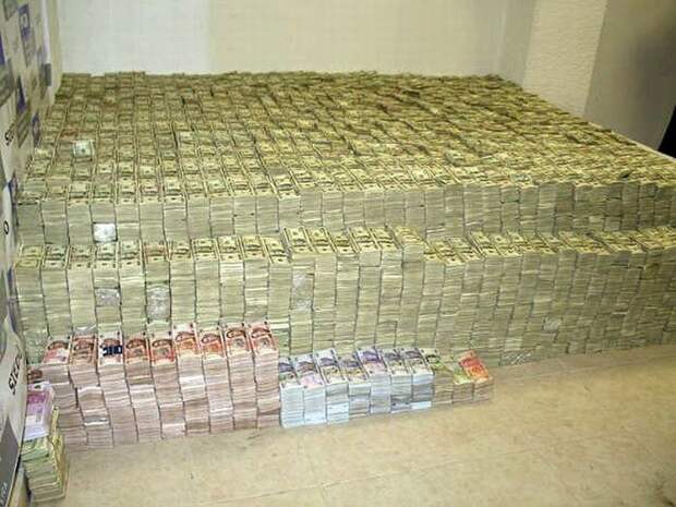 В «гостях» у мексиканского наркобарона DrugLordsHouse13 В «гостях» у мексиканского наркобарона