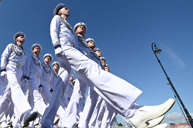 Беглов: вход на парад 9 Мая в Петербурге будет только по приглашениям 