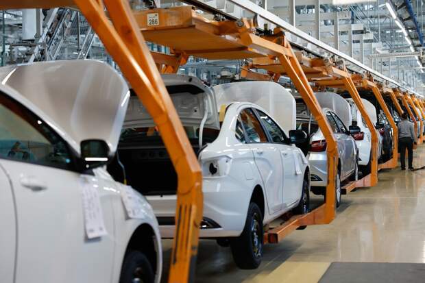 «АвтоВАЗ» может перейти на четырехдневку