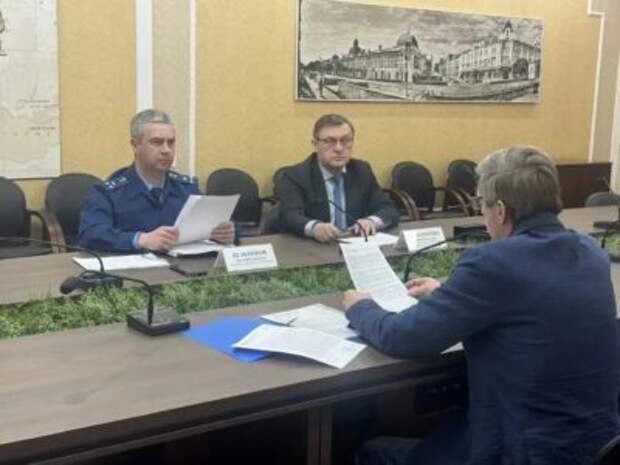 Совместный прием заместителя прокурора Омской области и бизнес-омбудсмена вызвал мотивированный интерес у предпринимателей