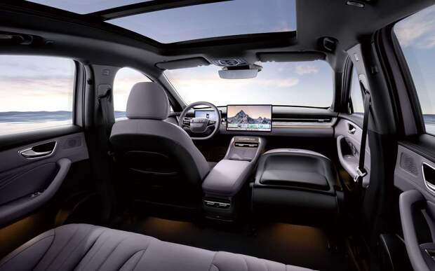 «Москвич» готовит бизнес-седан «на замену Toyota Camry»