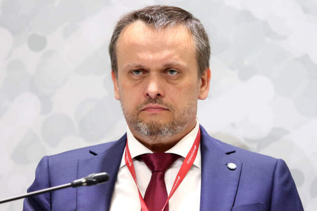 Министр Никитин: через 20 лет ручное управление автомобилем станет экзотикой