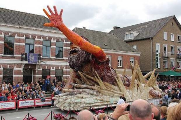 Фото. Парад Цветов Corso Zundert 2013.