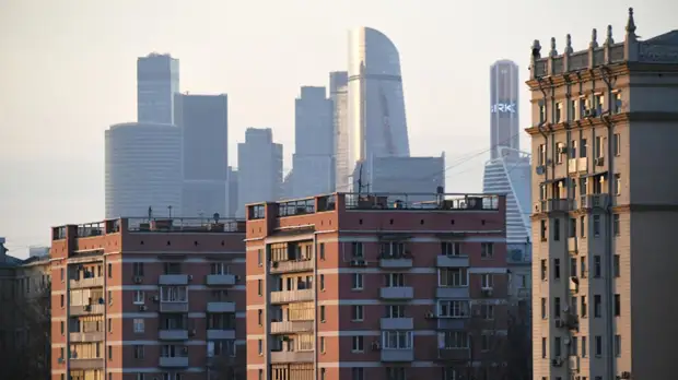 Источник: число пострадавших из-за ветра в Москве возросло до 10