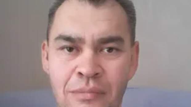 -Он вспомнил о детях, спустя 3 года, когда новая жена его выгнала и ломился с чемоданами к нам "пожить". Но не ожидал реакции сыновей.