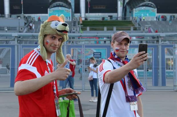 Россия умеет побеждать: болельщики рассказали, какую игру ждут от сборной на Евро-2020