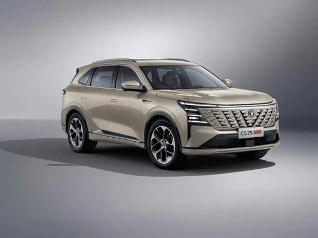 Ещё один аналог Geely Monjaro официально появится в России: совершенно новый Changan CS75 Plus проходит сертификацию, у него будет 2,0-литровый мотор и «автомат»