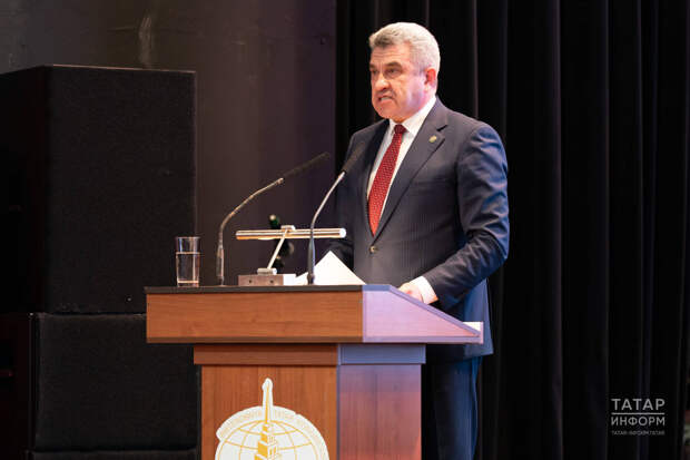 ТР мәгариф министры балалар бакчаларында милли уенчыклар куллану кирәклеген әйтте