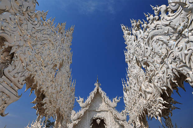 Белый храм Wat Rong Khun