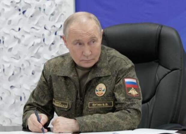 «Пытались вычислить, где Путин будет на Новый год»: ВСУ перешли на ближний круг