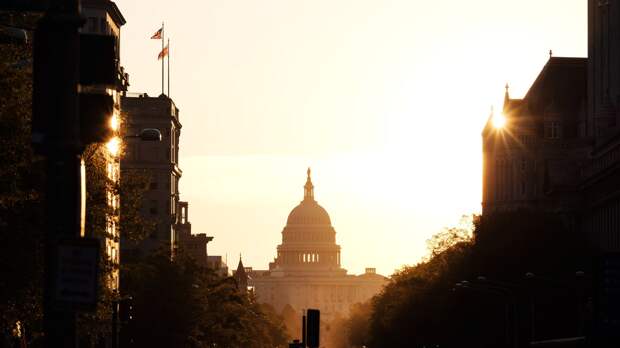 «Пришлось придумать угрозу»: в Европе призвали сказать «нет» американцам