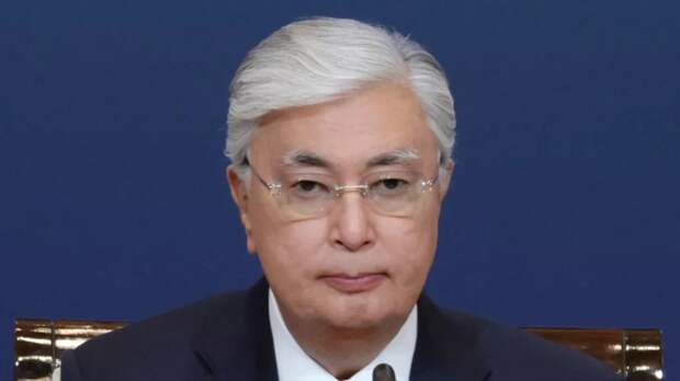 Токаев уличил чиновников в использовании ИИ для подготовки выступлений