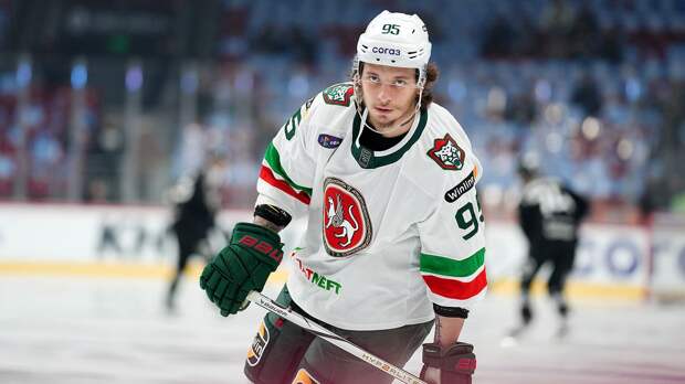 СДК КХЛ не стал наказывать Галимова за удар в область паха Паливко