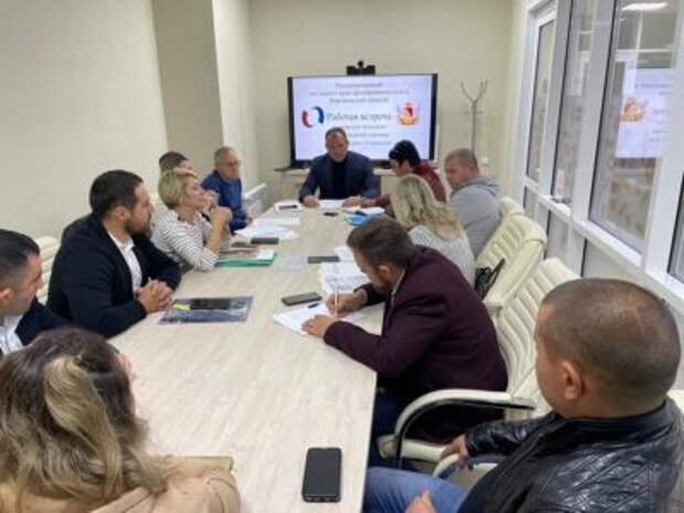 Воронежский бизнес-защитник заключил соглашение о сотрудничестве с сообществом отцов