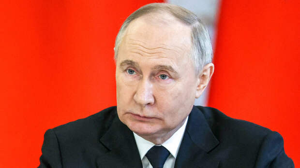 Путин заявил, что в зоне СВО находятся 700 тыс. военных РФ