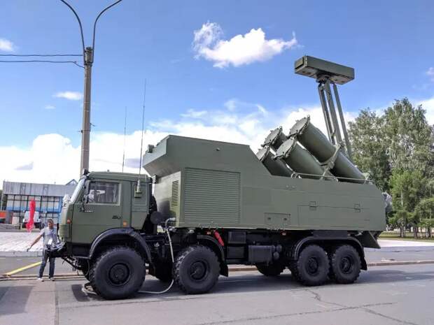 Несколько лет назад российская оборонная промышленность представила перспективный береговой ракетный комплекс под названием «Рубеж-МЭ».