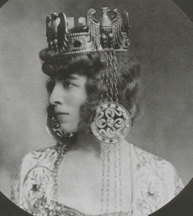 Луиза Казати