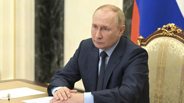 Путин обсудит с руководством МИД России главные вопросы, включая Украину