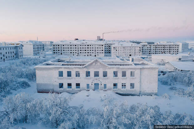 Заполярный, школа 18, заброшенная воркута, посёлки, покинутые