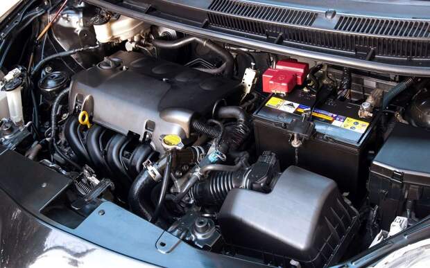 Привод задний, а мотор стоит поперечно  — разве так бывает?