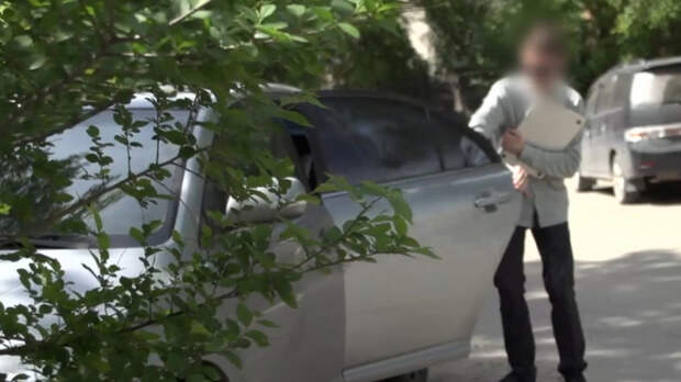 Момент кражи / Фото: ГУ МВД России по Алтайскому краю