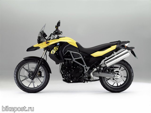 Мотоцкилы BMW F800GS, F650GS и F800ST 2012
