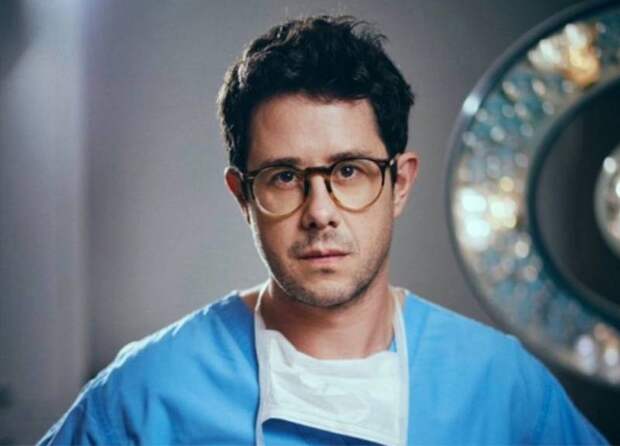 Увеличение числа сложных случаев маммопластики меняет структуру рынка пластической хирургии