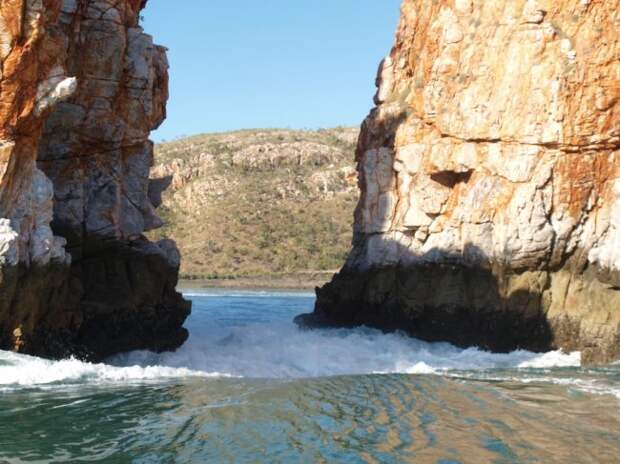 Горизонтальный водопад в Австралии (6 фото) Горизонтальный водопад в Австралии (6 фото)