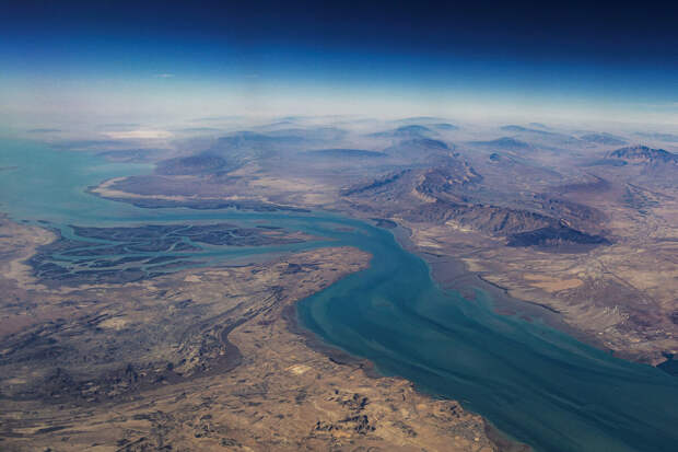 WSJ: США и союзники приступили к силовому снятию блокады с Ормузского пролива