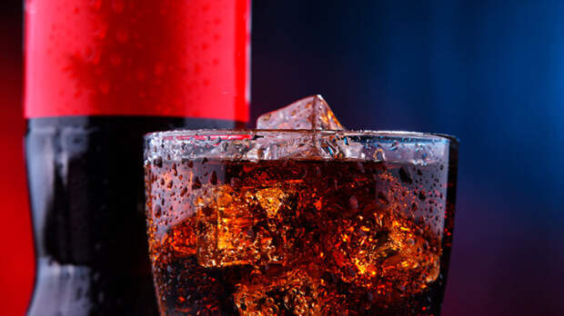 "Ведомости": в будущем напитки Coca-Cola могут вернуться на рынок РФ