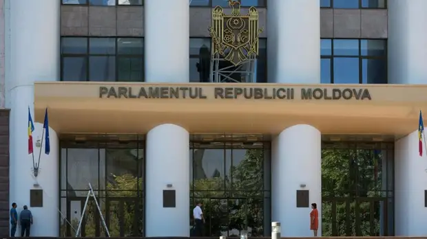 Комиссия по ЧП обязала «Молдовагаз» до конца дня погасить долг перед «Газпромом»