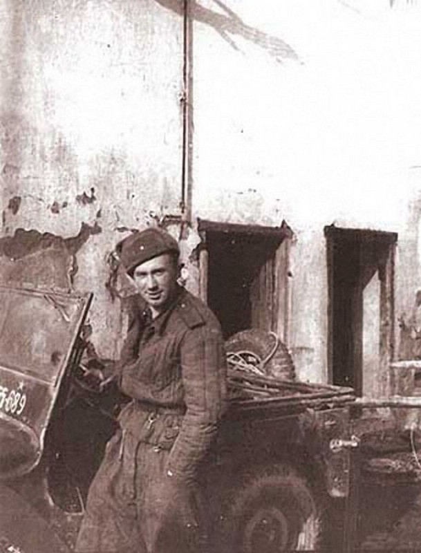 Фронтовые фотографии Алексея Макаровича Смирнова Фронтовые фотографии Алексея Макаровича Смирнова