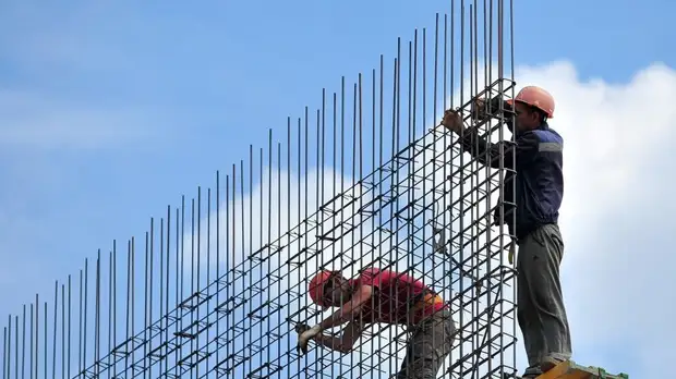 В правительстве рассказали о новом стандарте работы строительных компаний во время пандемии