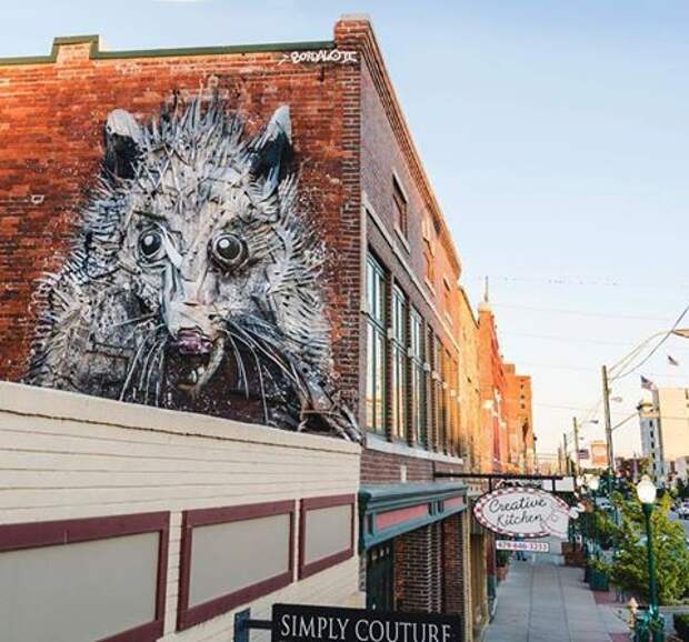 Street Art Bordalo II