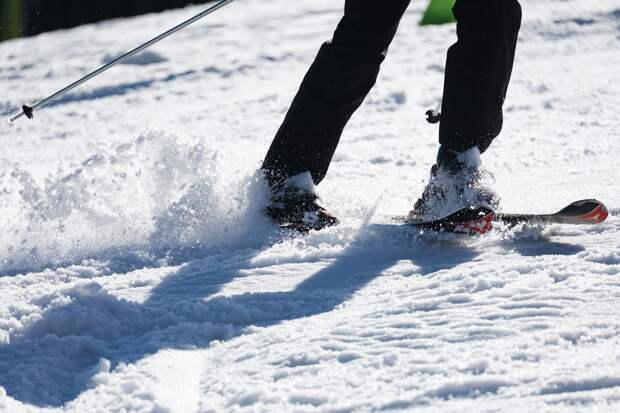 Горнолыжник внезапно умер во время катания под Санкт-Петербургом