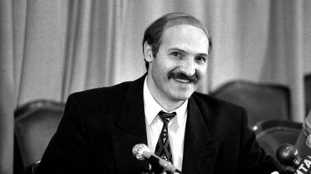 Александр Лукашенко (1994 год)