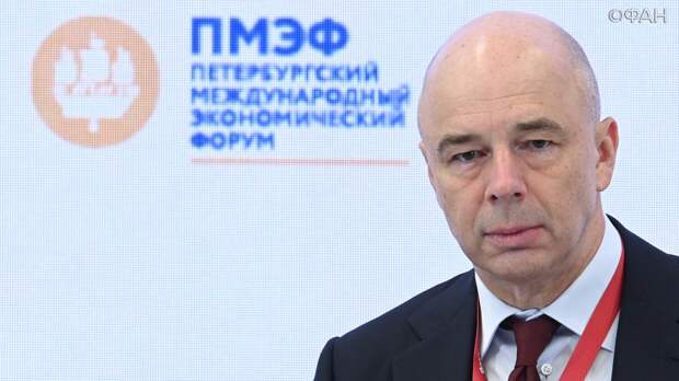 Отказ от доллара в ФНБ — сигнал Байдену перед встречей с Путиным