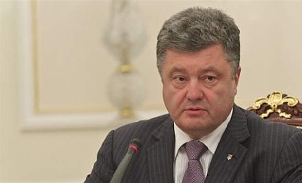 Порошенко назвал ответственных за ситуацию в Иловайске Порошенко назвал ответственных за ситуацию в Иловайске