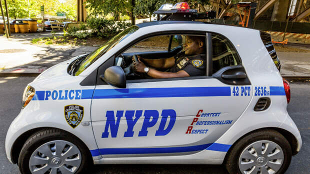 На службу NYPD поступили компакт-кары Smart ForTwo. Фото 1
