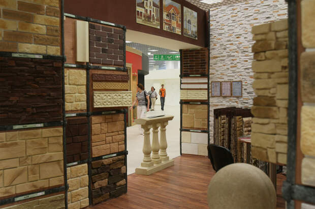 Крупная российская стройсеть начала массово закрывать магазины