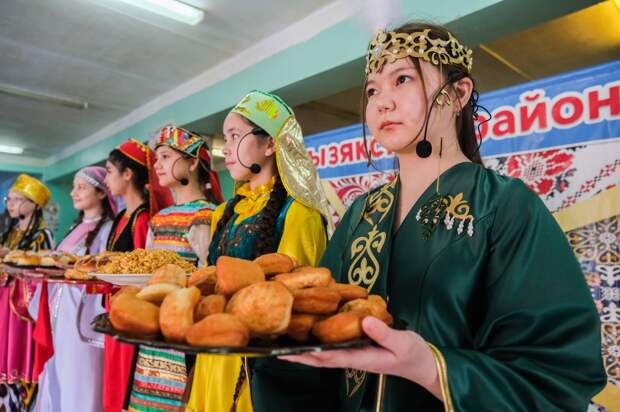 Праздник весны Наурыз отметили в Камызякском районе