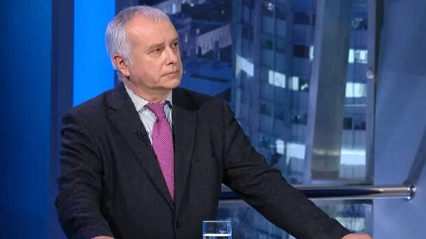 «Трамп потирает руки»: Рар рассказал, как США наживаются на Европе, атакуя Иран