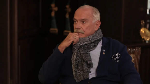 Михалков впервые рассказал об участии Путина в освобождении Ефремова