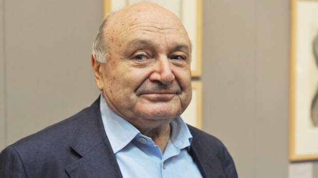 Шутки в сторону: третий год суды не могут разобраться с владельцами творческого наследия Жванецкого