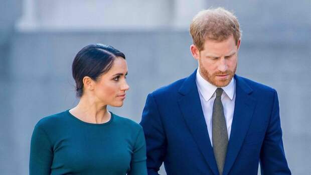 Королевский райдер Меган: Гарри в отчаянии!